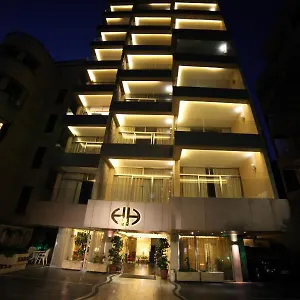 فندق Holiday Home Suites